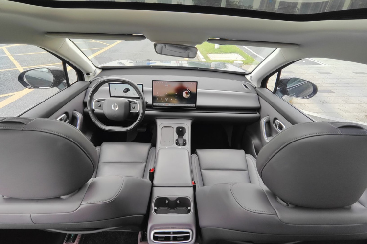 零跑汽车 零跑C10 2024 汽车图片 #44