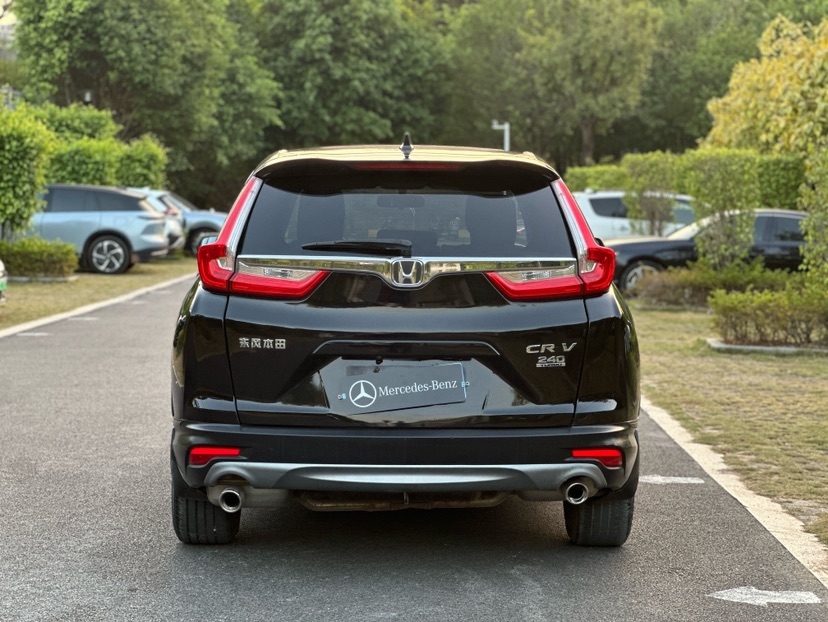 Honda CR-V 2019 immagine di auto #9