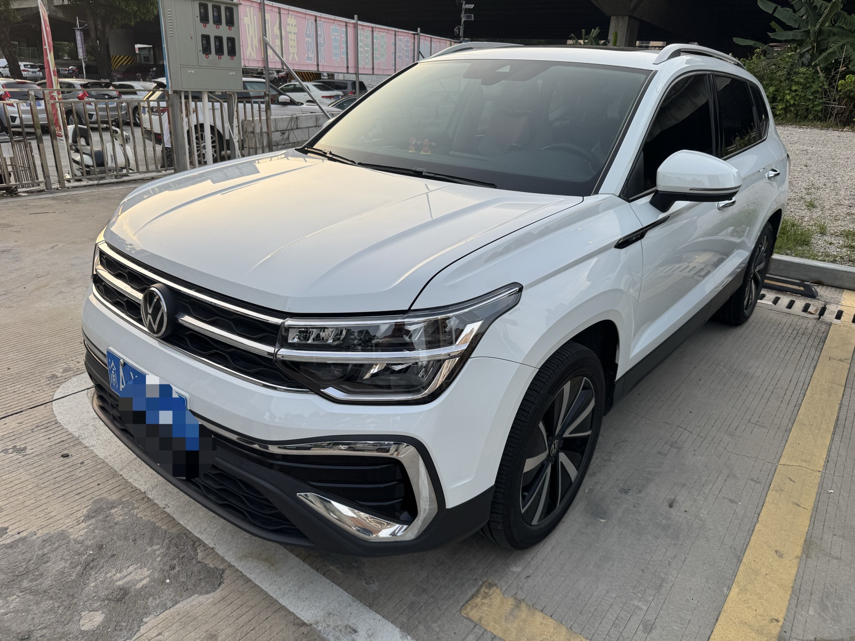 2024 2024 car image