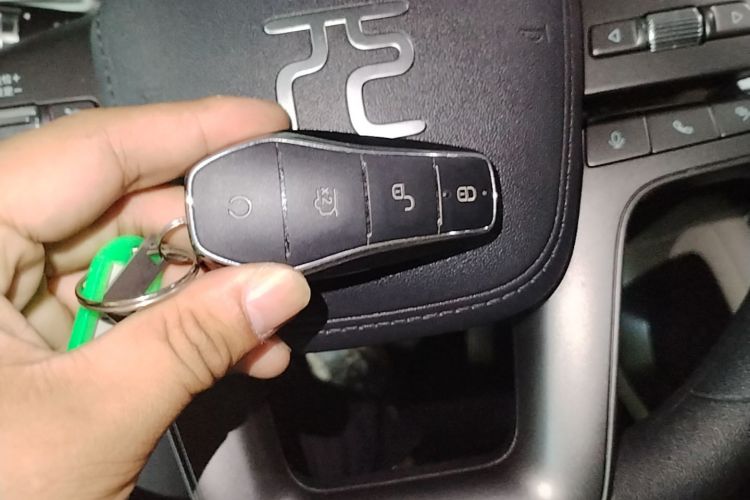 BYD YuanUP 2026 #9 BYD YuanUP 2026 car image #9