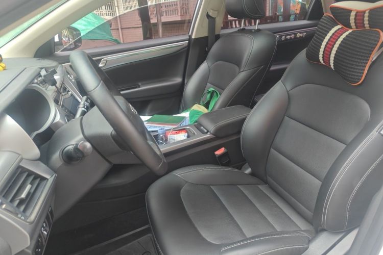 GEELY Emgrand GL 2019 #15 GEELY Emgrand GL 2019 car image #15