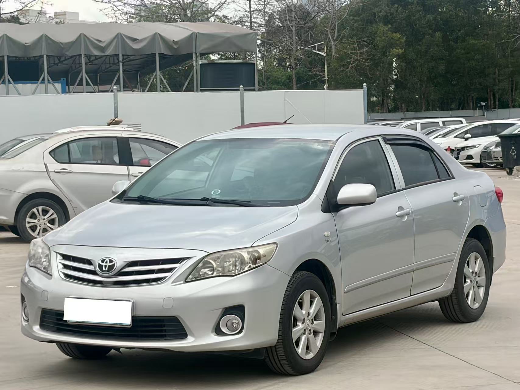 Toyota Corolla 2014 Toyota Corolla 2014 car image
