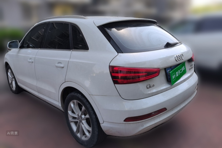 Audi Q3 2016 car image #5