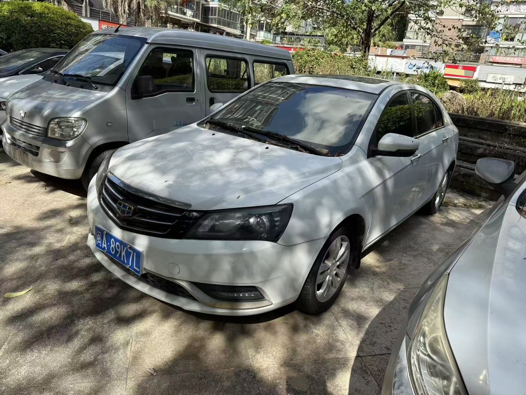 GEELY Emgrand 2015 car image 