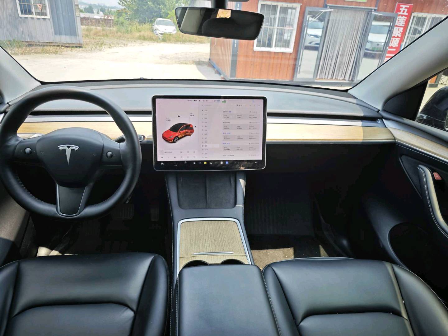 Tesla Model Y 2021 #8 Tesla Model Y 2021 car image #8