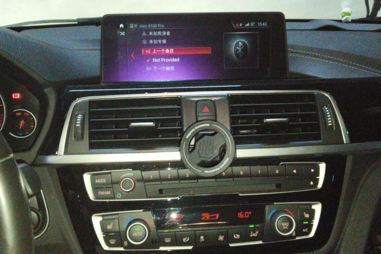 BMW 3 Series 2018 #13 BMW 3 Series 2018 car image #13