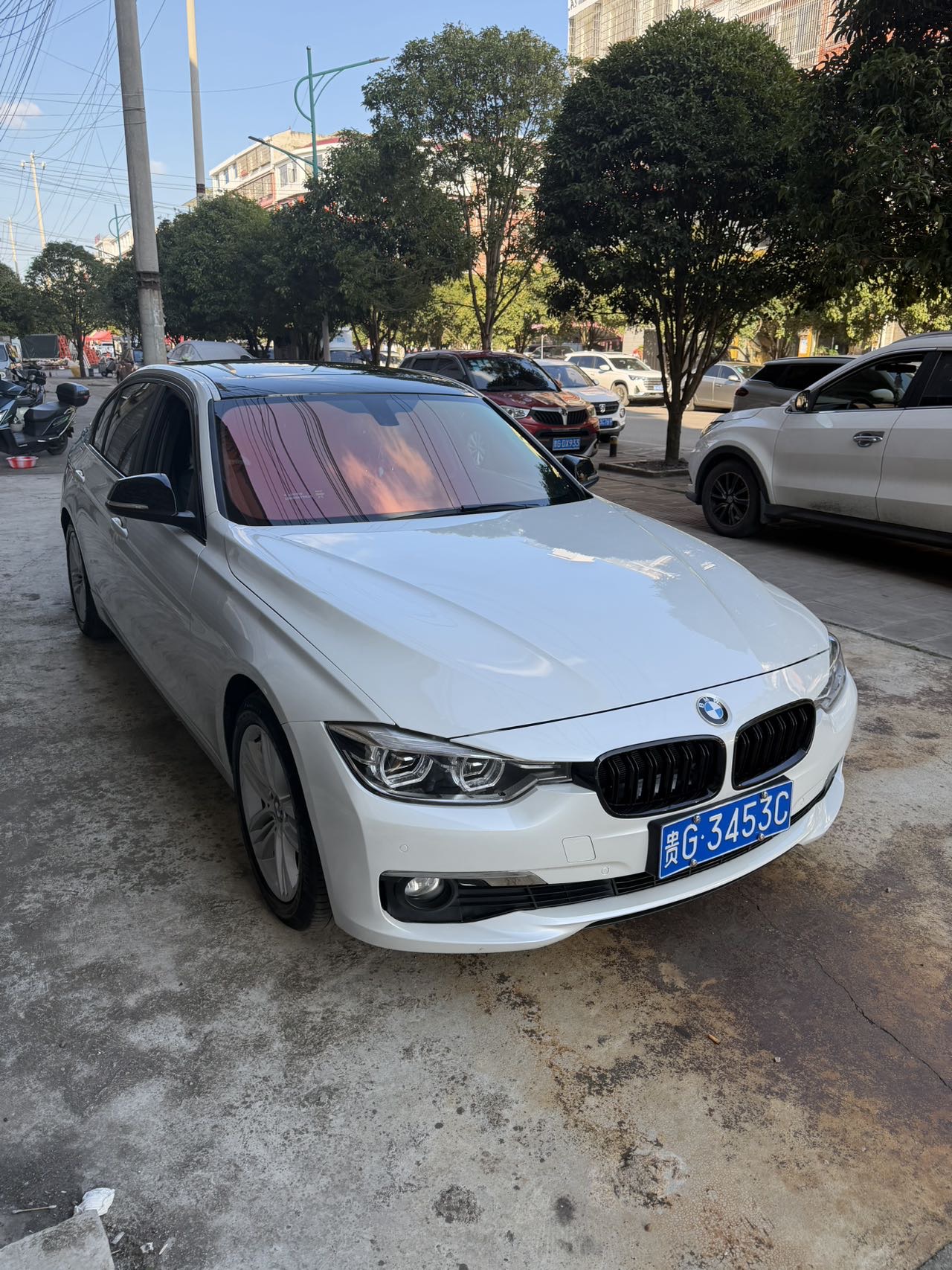 BMW 3 Series 2017 #3 BMW 3 Series 2017 car image #3