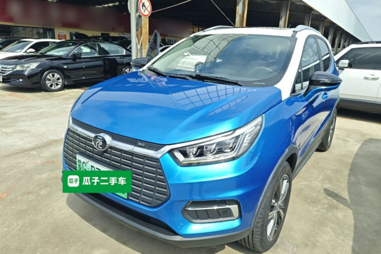 BYD Yuan New Energy 2019 imagen de coche #2