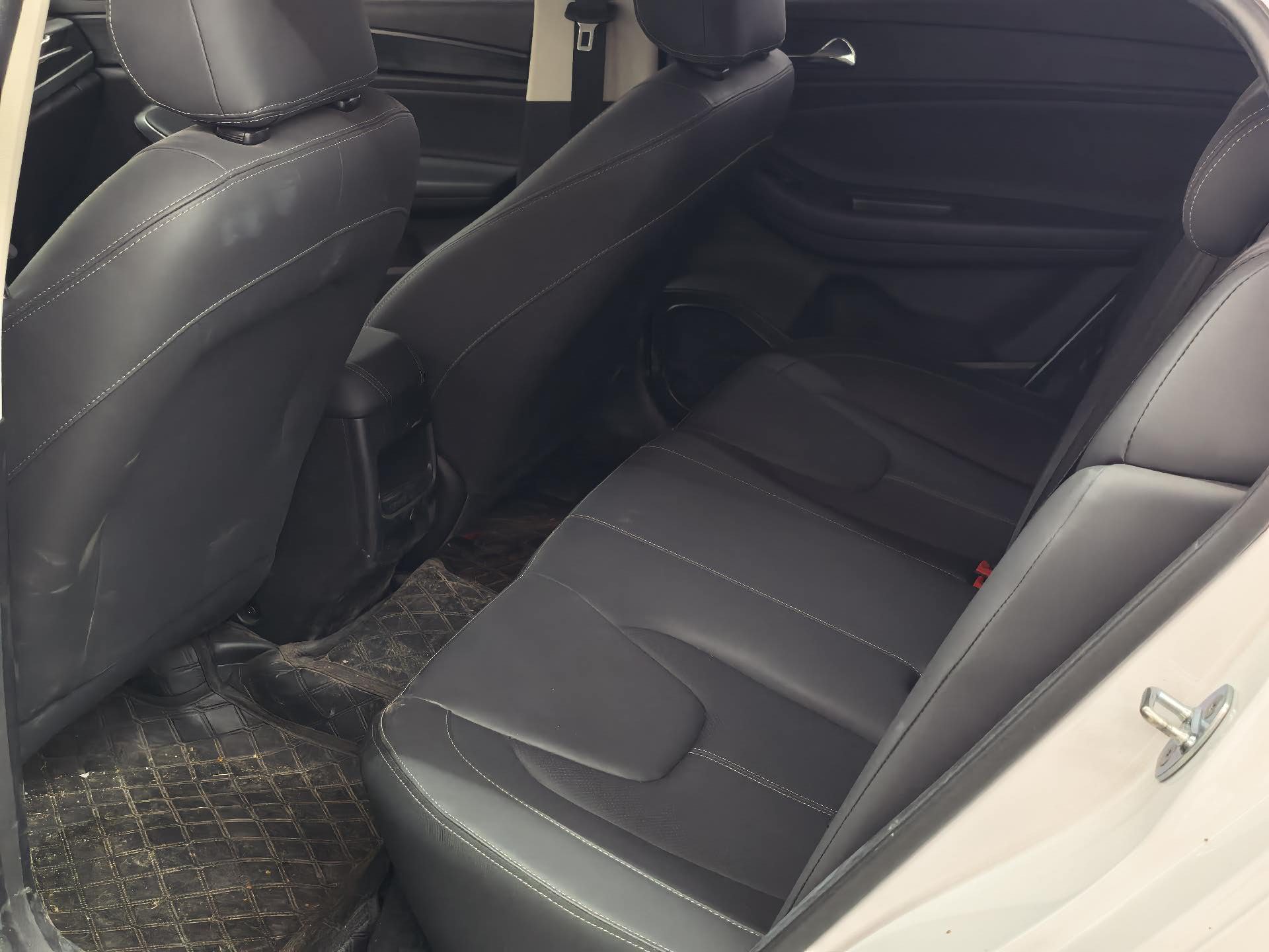 Chery Arrizo 5 2024 car image #3