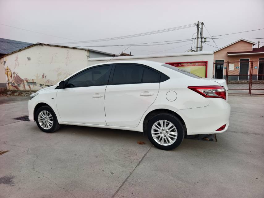 Toyota Vios 2015 #4 Toyota Vios 2015 car image #4