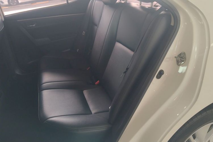 2015 #17 2015 car image #17