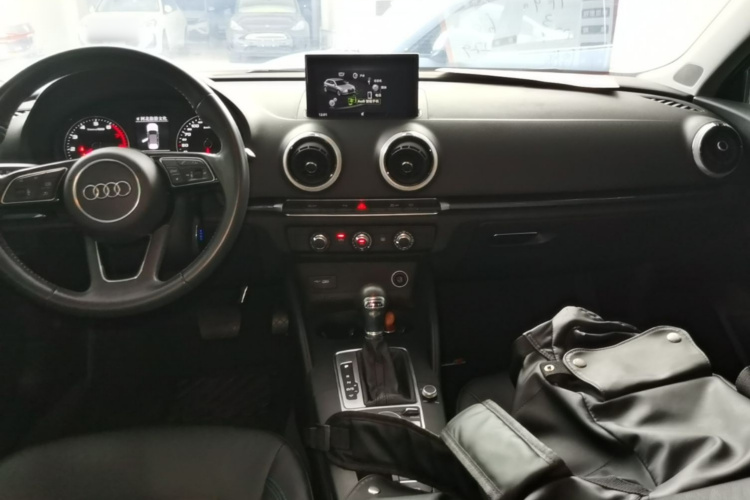 Audi A3 2019 #10 Audi A3 2019 car image #10
