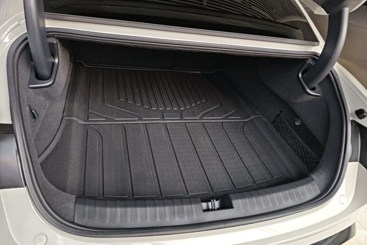 MI SU7 2025 car image #21
