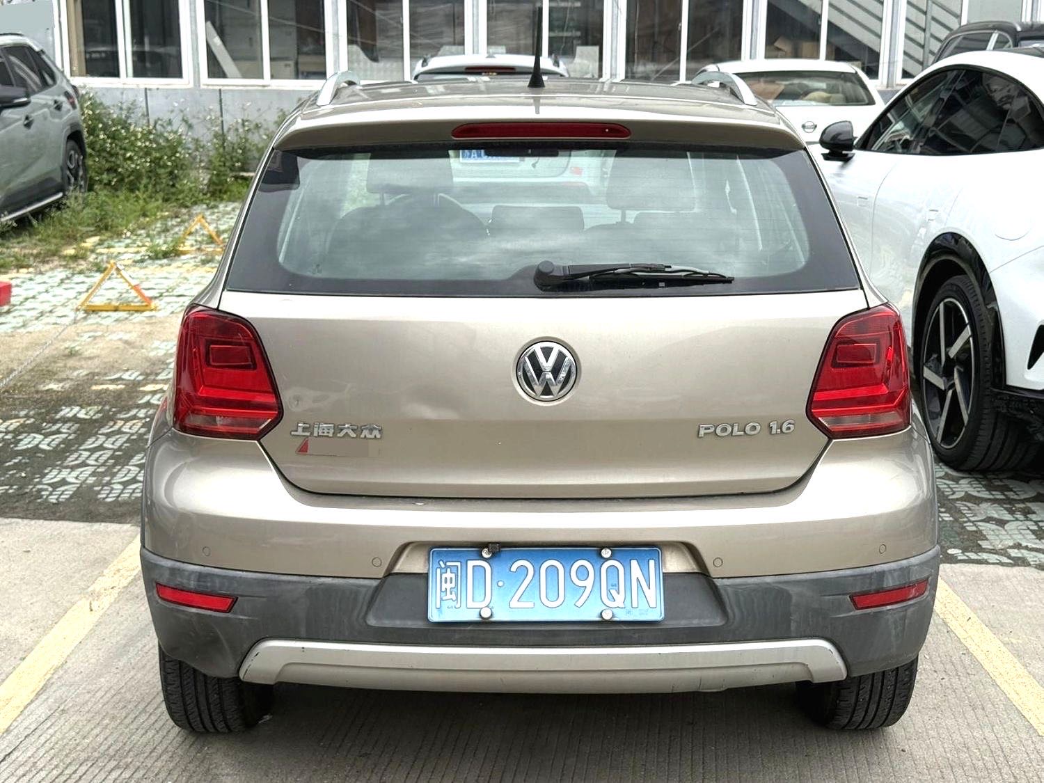 Volkswagen Polo 2014 #5 Volkswagen Polo 2014 car image #5