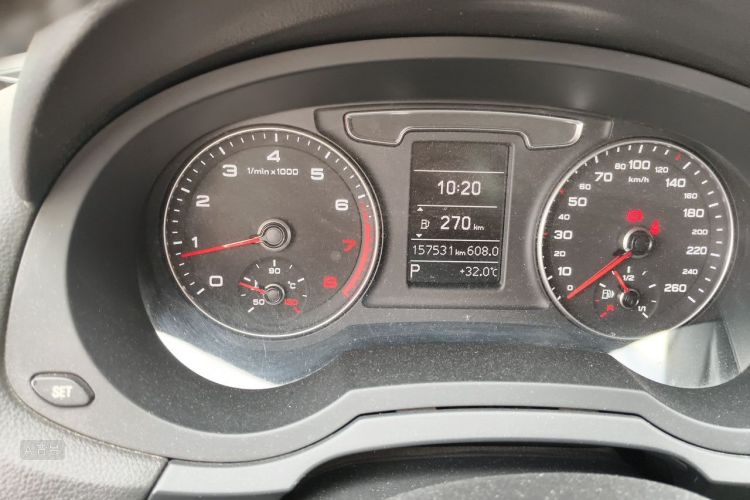 Audi Q3 2017 #14 Audi Q3 2017 car image #14