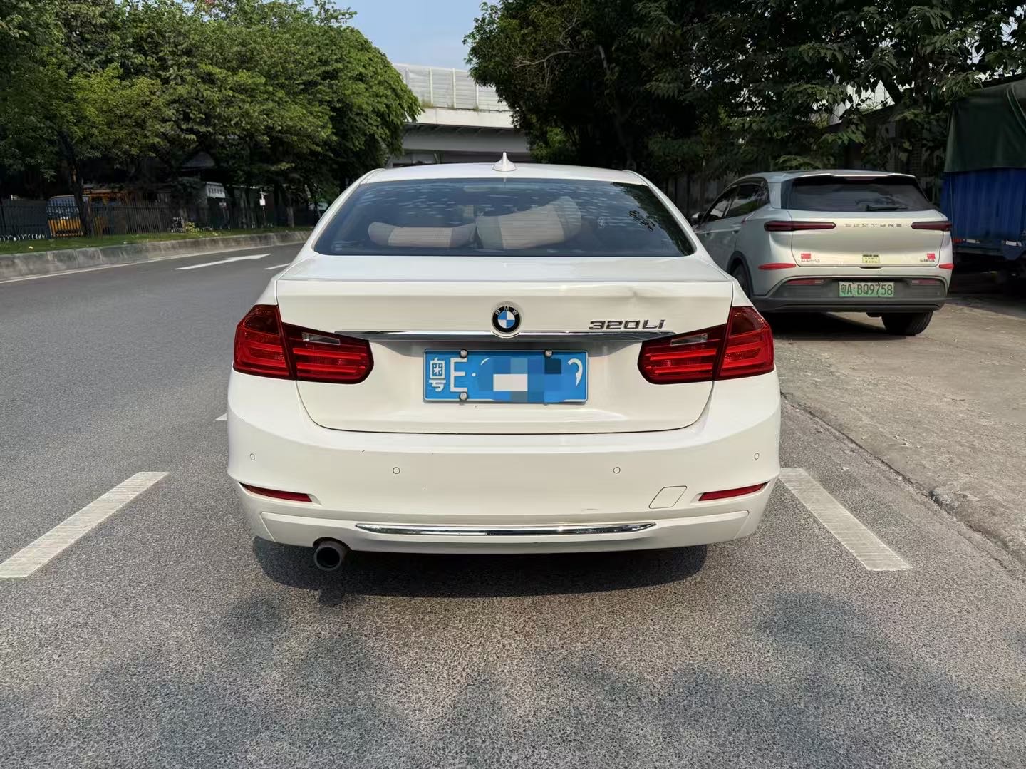 BMW 3 Series 2015 #5 BMW 3 Series 2015 car image #5