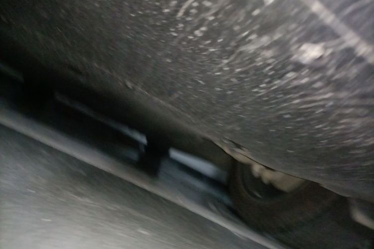 Tesla Model Y 2025 car image #26