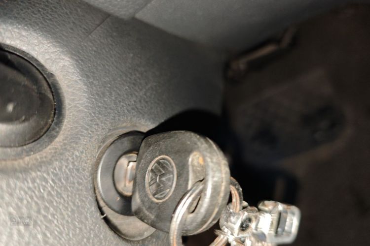 Volkswagen Santana 2016 #10 Volkswagen Santana 2016 car image #10