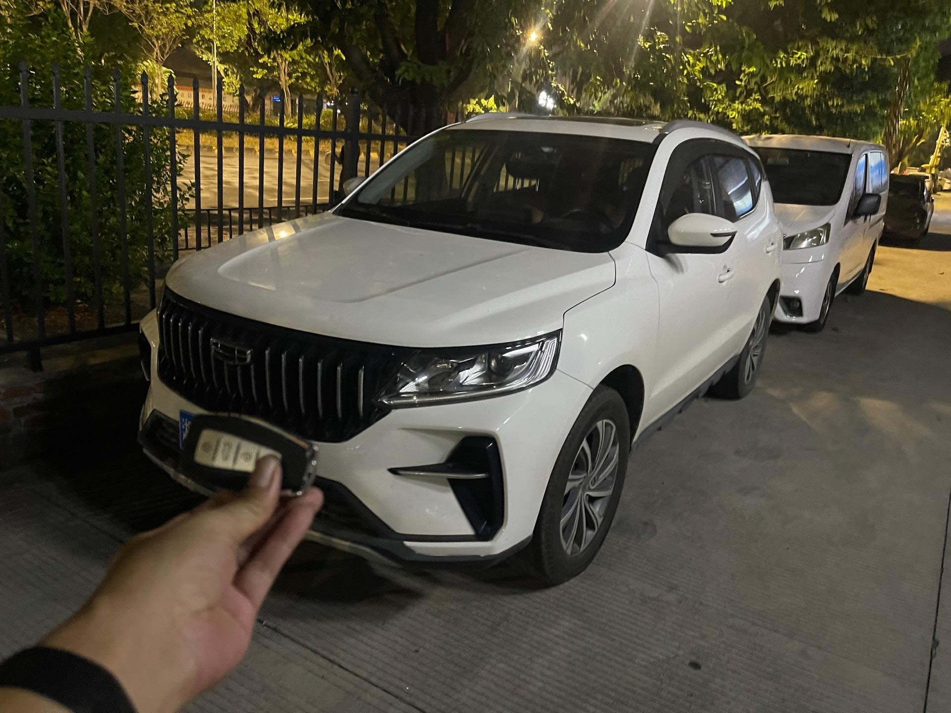 GEELY Vision X6 2022 GEELY Vision X6 2022 صورة سيارة