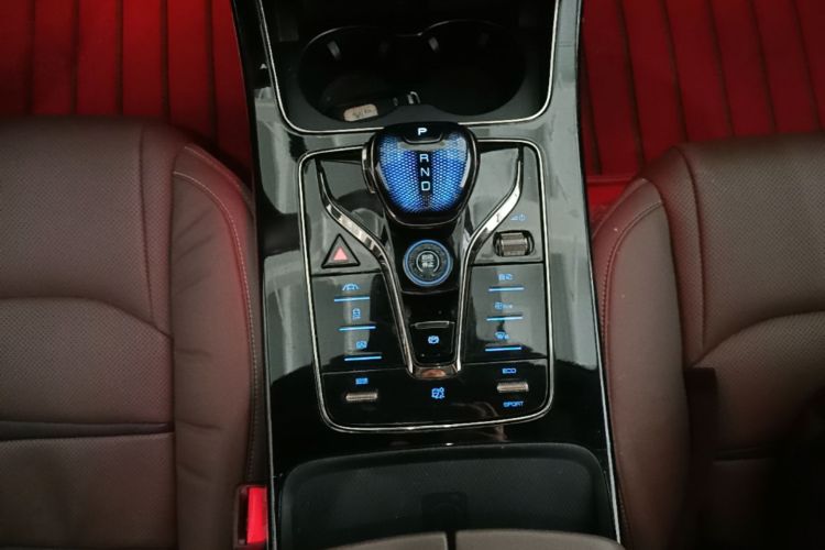 BYD Han 2022 #14 BYD Han 2022 car image #14