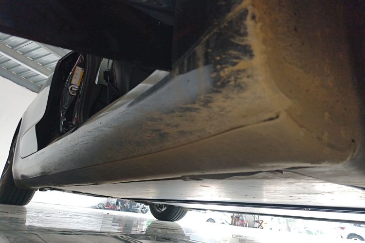 Tesla Model 3 2021 car image #26