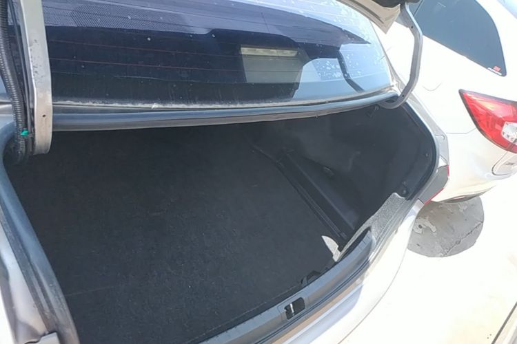 Toyota Corolla 2016 #21 Toyota Corolla 2016 car image #21