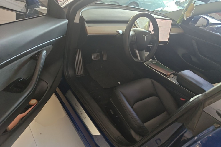 Tesla Model 3 2020 #16 Tesla Model 3 2020 car image #16