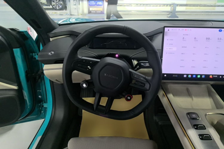 MI SU7 2025 car image #15