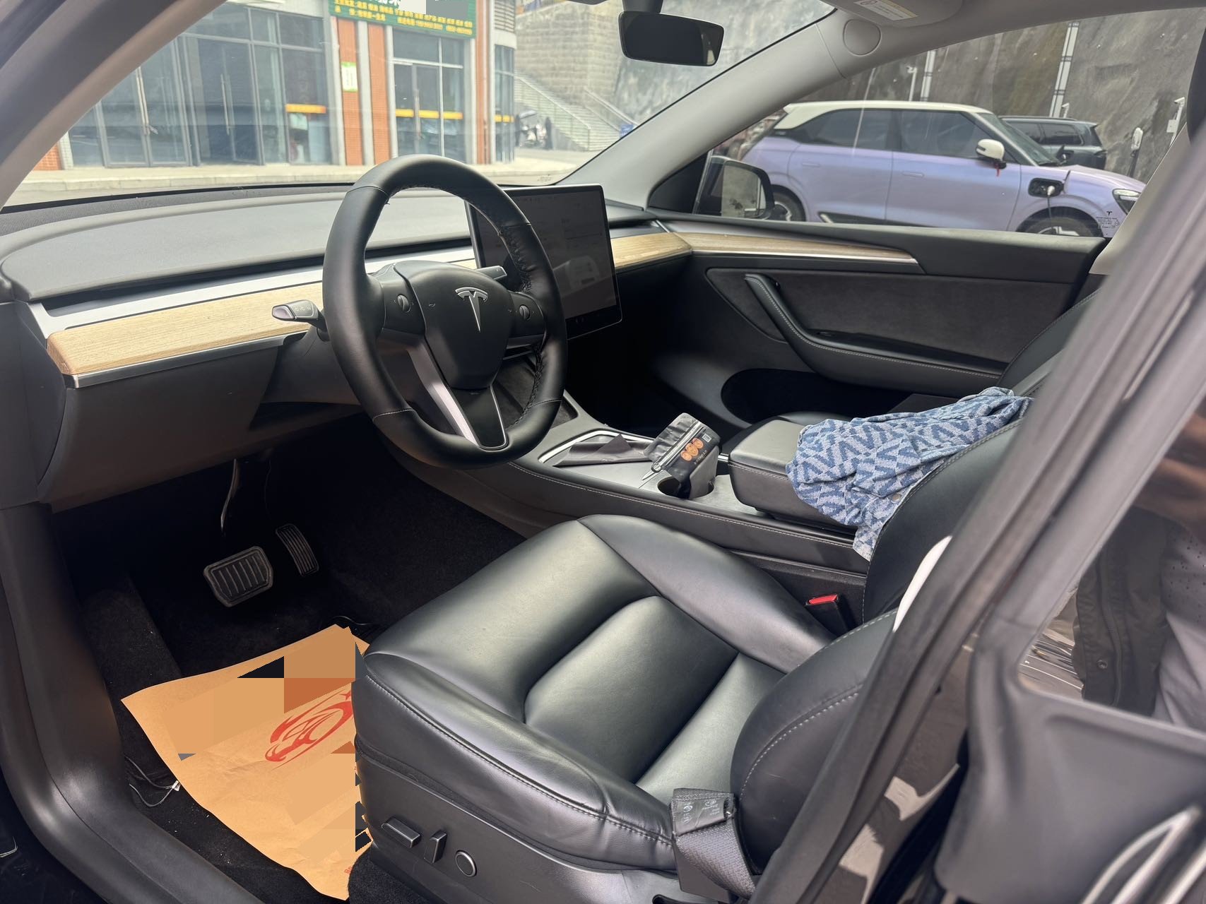 Tesla Model Y 2021 #7 Tesla Model Y 2021 car image #7