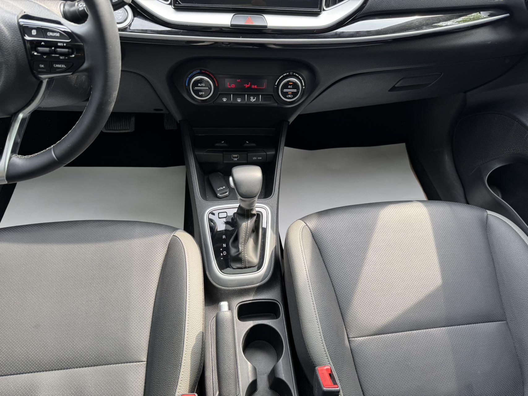 Kia KX1 2022 car image #18