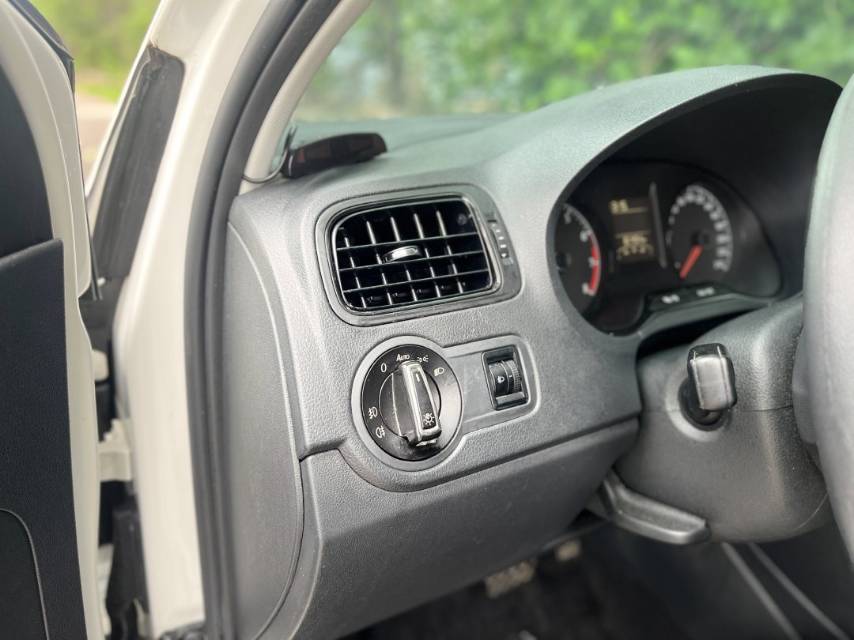 Volkswagen Polo 2017 #6 Volkswagen Polo 2017 car image #6