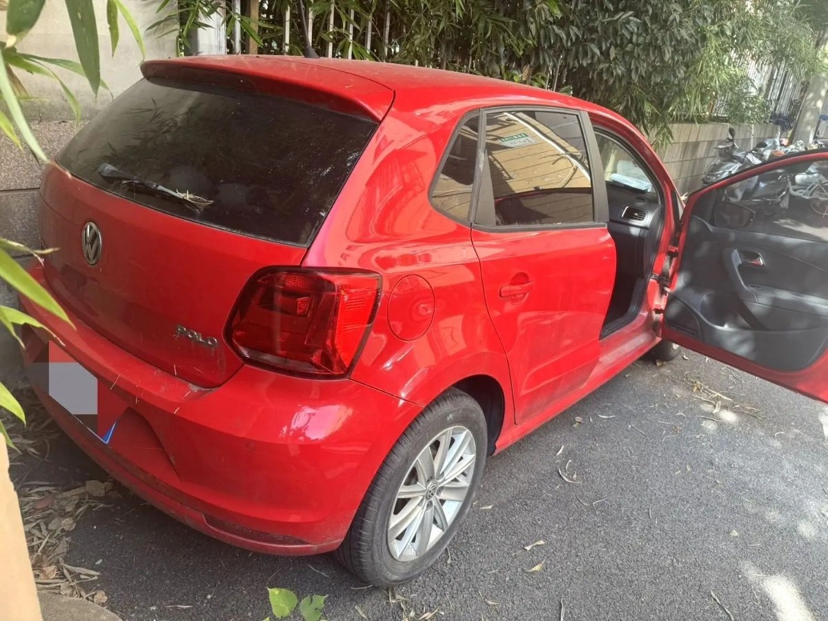Volkswagen Polo 2015 #4 Volkswagen Polo 2015 car image #4