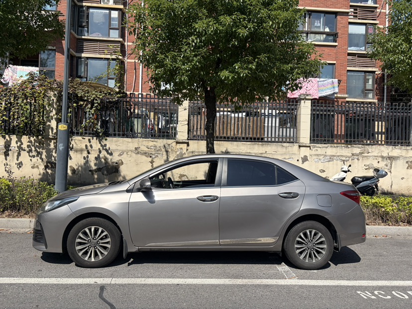 Toyota Corolla 2017 #2 Toyota Corolla 2017 car image #2