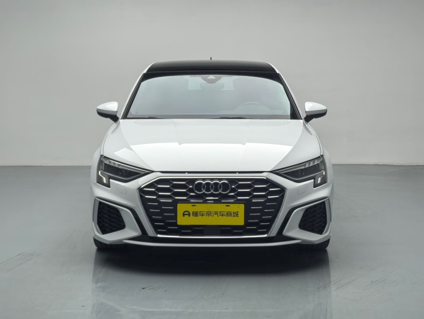Audi A3 2021 immagine di auto #2