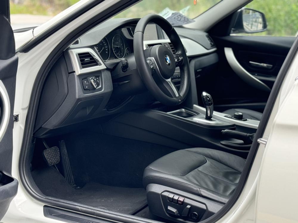 BMW 3 Series 2013 #9 BMW 3 Series 2013 car image #9