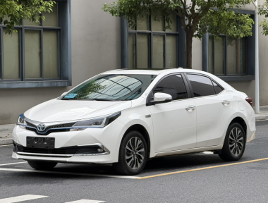 Toyota Corolla Hybird E+ 2022 immagine di auto 