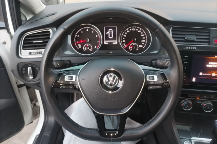 Volkswagen Golf 2020 #11 Volkswagen Golf 2020 car image #11