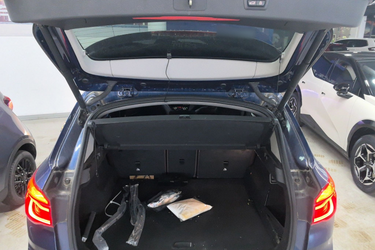 BMW X1 2018 image de voiture #19