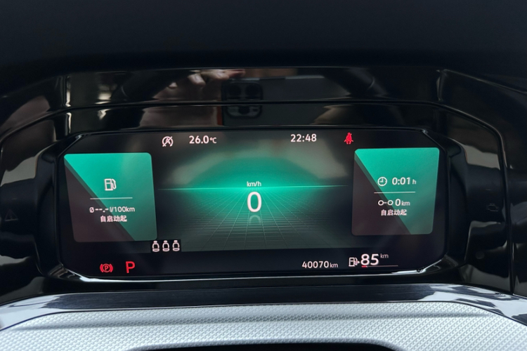 Volkswagen Golf 2021 car image #9