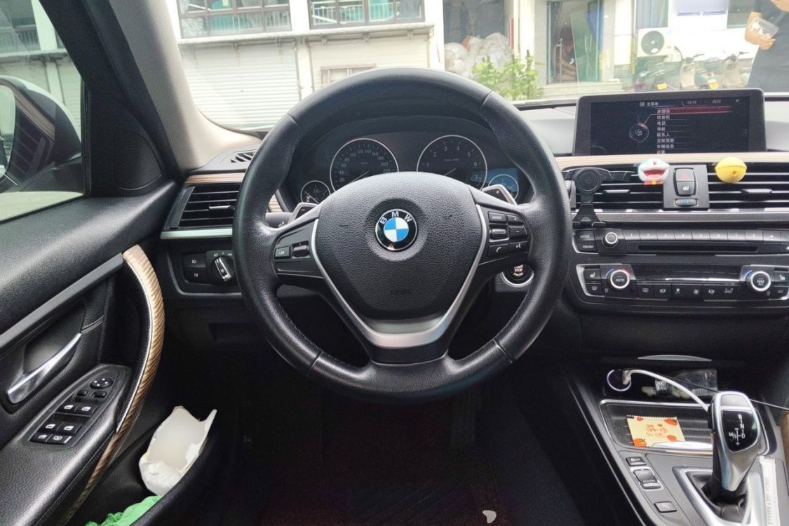 BMW 3 Series 2013 #22 BMW 3 Series 2013 image de voiture #22