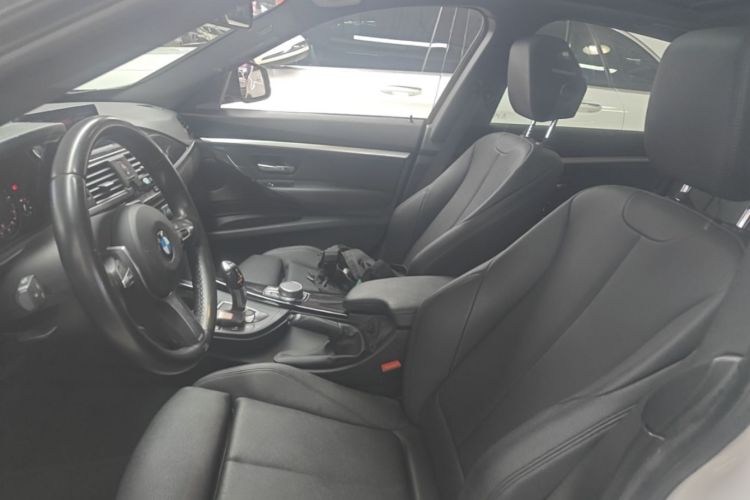 BMW 3 Series GT 2020 car image #19