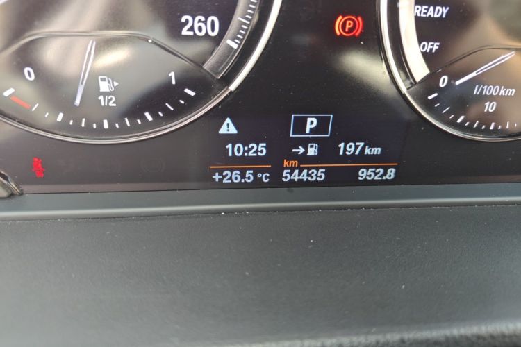 BMW X1 2019 #8 BMW X1 2019 car image #8