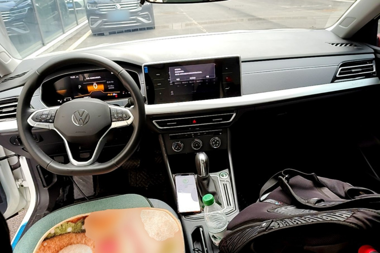 Volkswagen Lavida 2024 car image #10