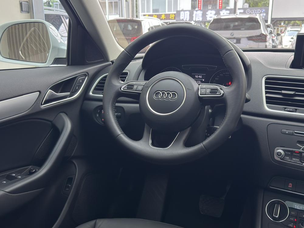 Audi Q3 2017 #16 Audi Q3 2017 car image #16