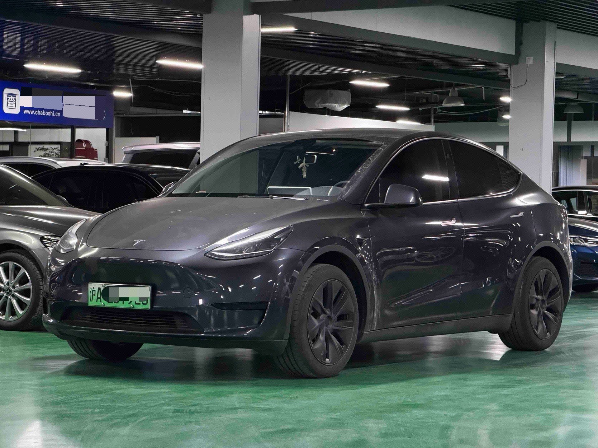 Tesla Model Y 2024 Tesla Model Y 2024 car image