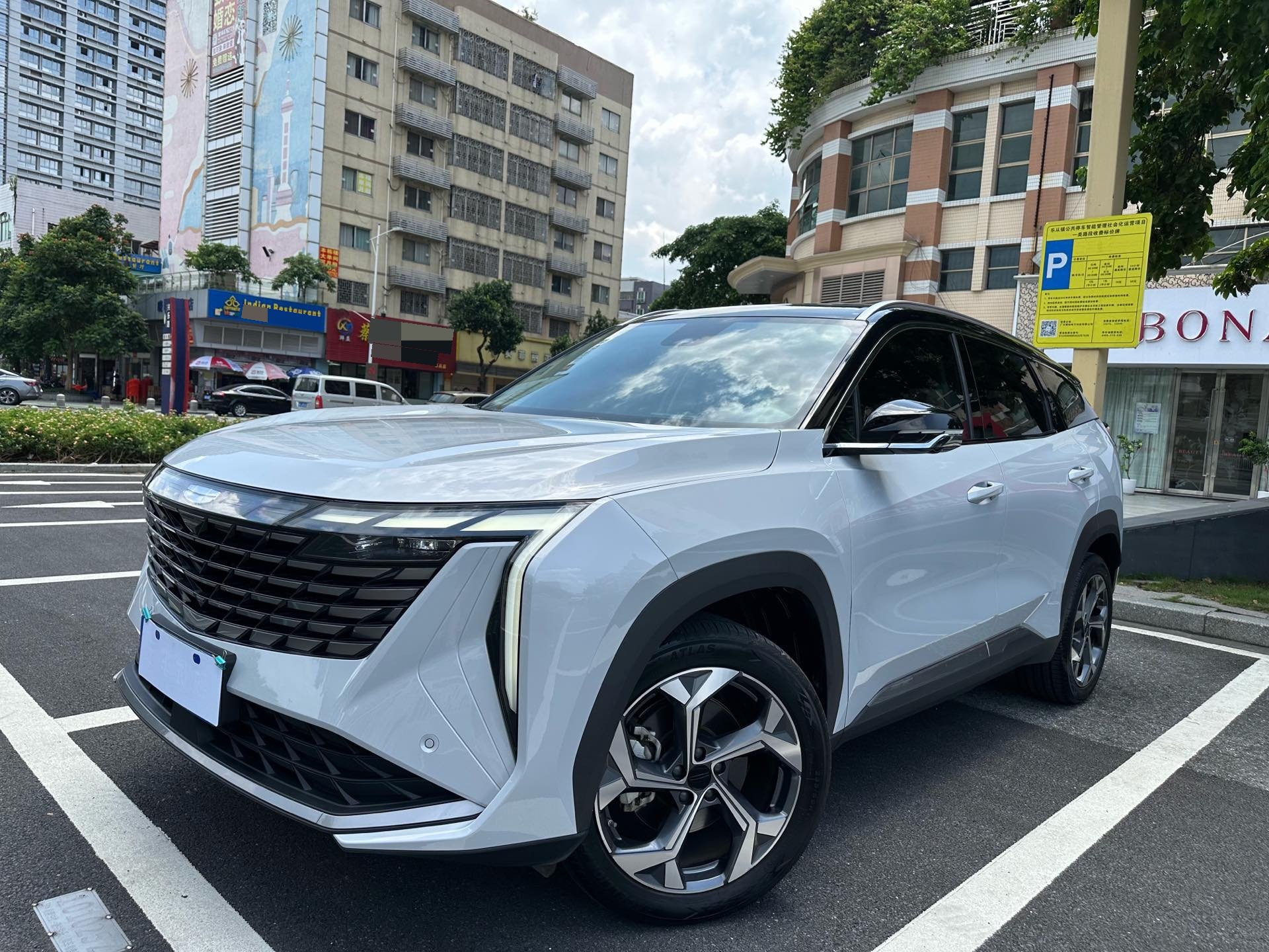 GEELY Boyue L 2024 car image 
