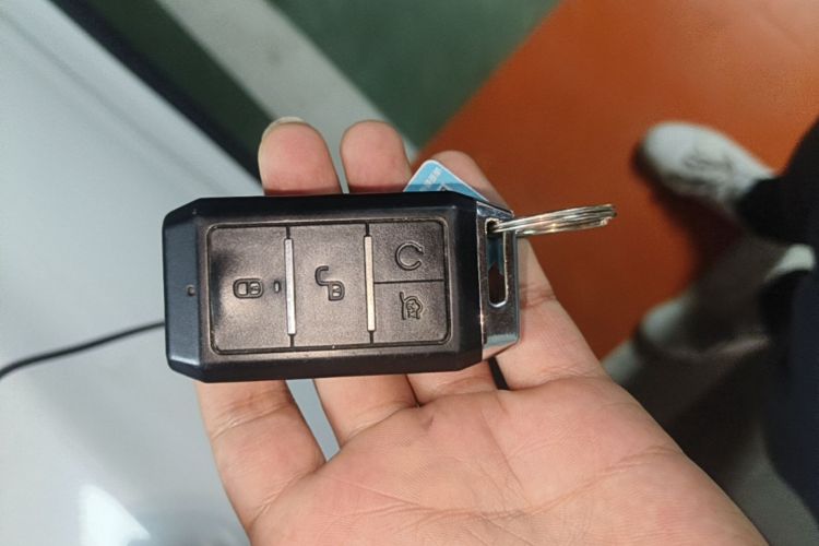 BYD Yuan New Energy 2020 car image #9