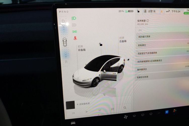 Tesla Model 3 2024 #14 Tesla Model 3 2024 car image #14