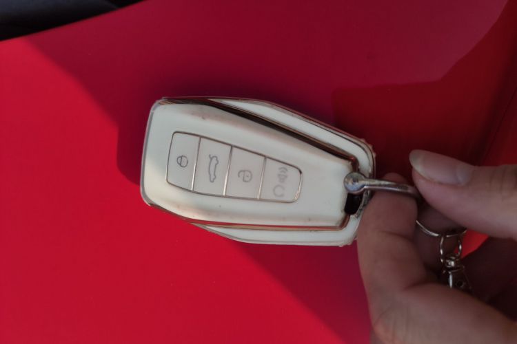 GEELY Coolray 2022 #14 GEELY Coolray 2022 car image #14