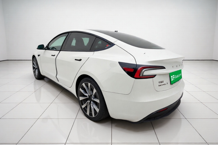Tesla Model 3 2023 #5 Tesla Model 3 2023 immagine di auto #5